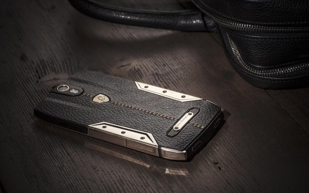 Lamborghini Tauri 88 Smartphone CES 2015